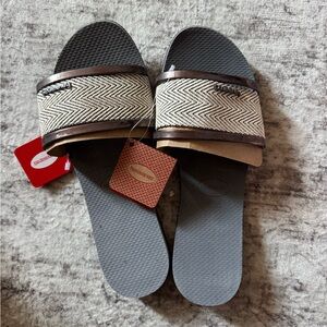 Havaianas Slide Sandals with Beige Woven Strap and Brown Trim